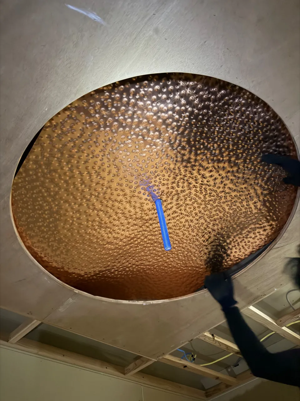 METAL BASE